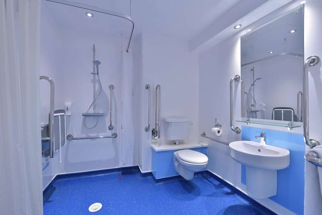 Travelodge Basildon Habitación foto